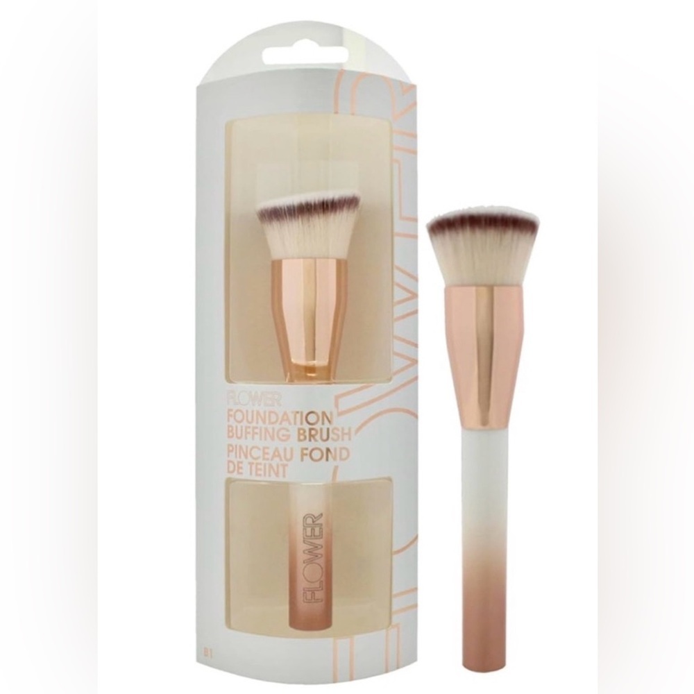 FLOWER Beauty Foundation Buffing Brush NEW ✨ Drew Barrymore’s Brush - Rose Gold